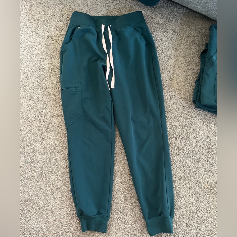Zamora Jogger Scrub Pants™